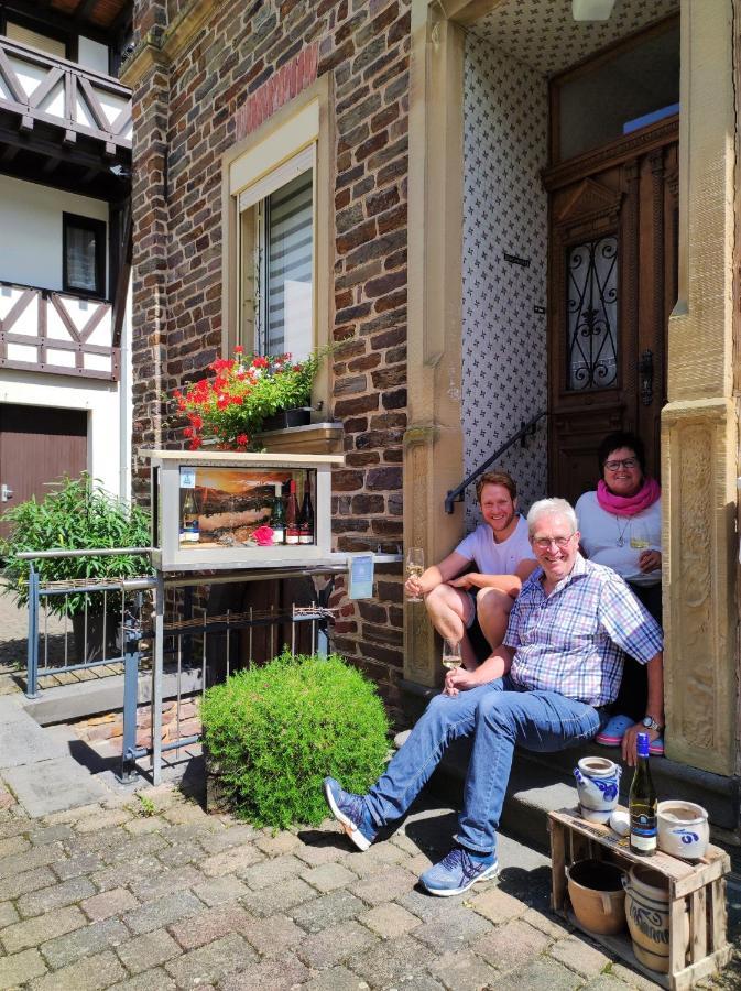 에른스트 Ferienweingut Gansen / Hochgenuss 1 아파트 외부 사진